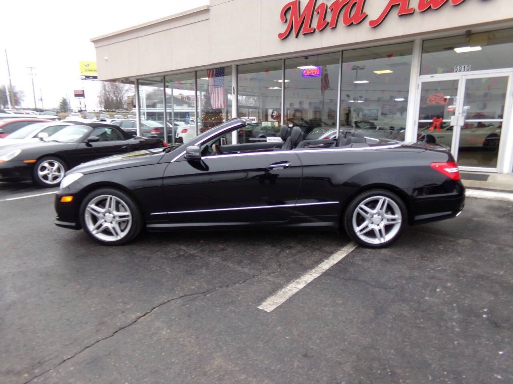 2012 Mercedes-Benz E-Class Image 4