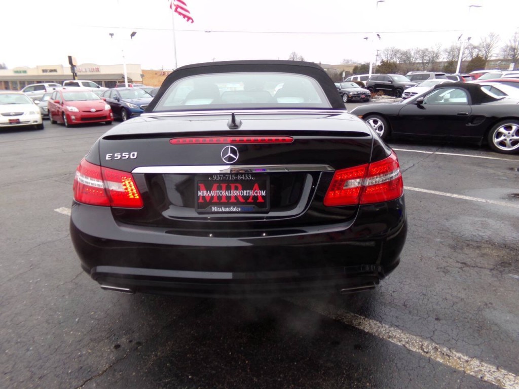 2012 Mercedes-Benz E-Class Image 5