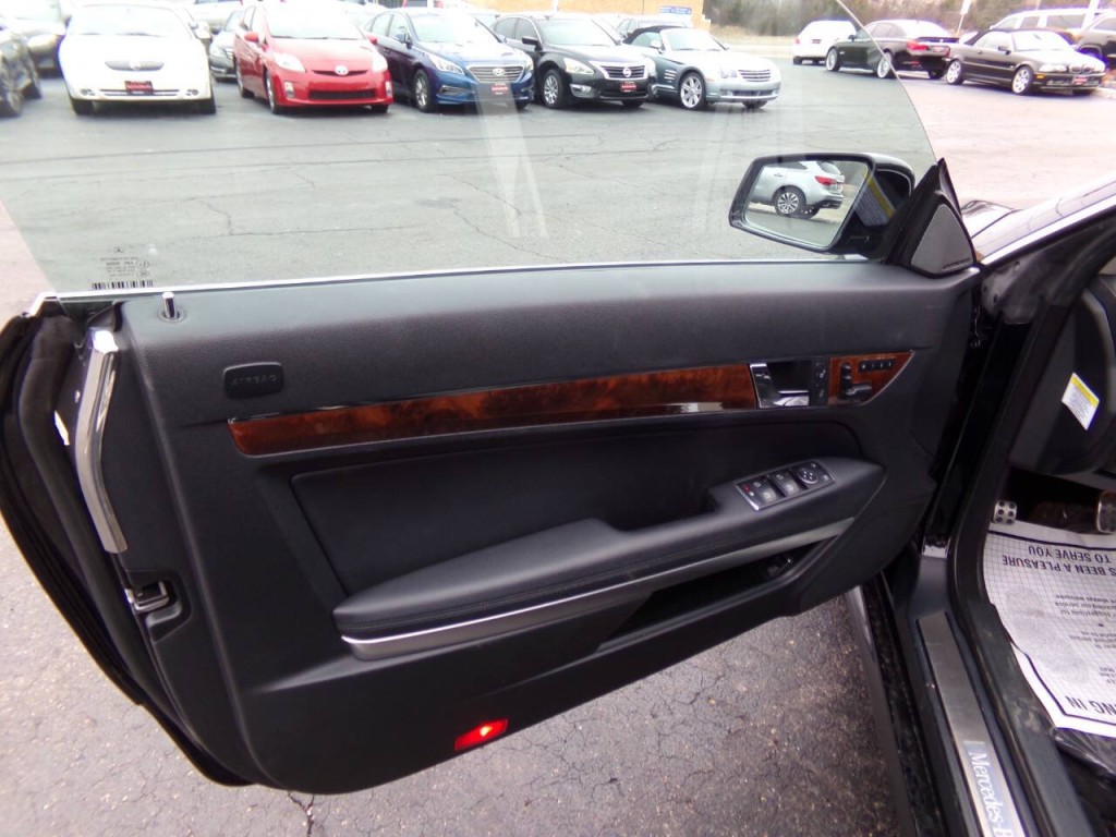 2012 Mercedes-Benz E-Class Image 10