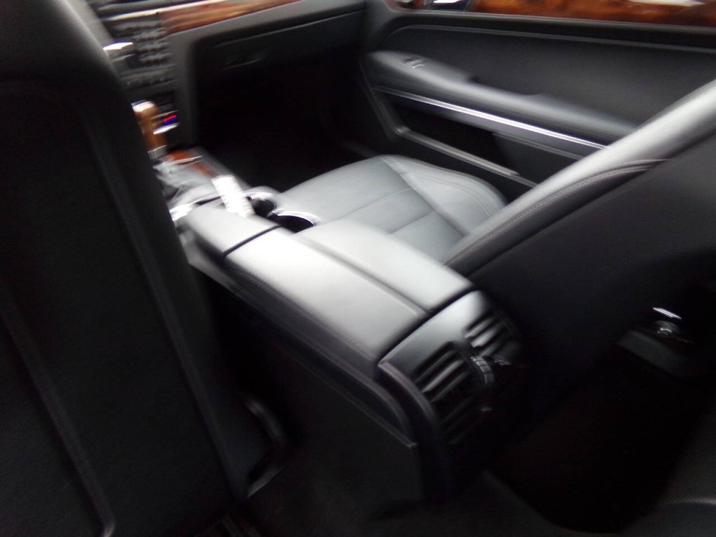 2012 Mercedes-Benz E-Class Image 12