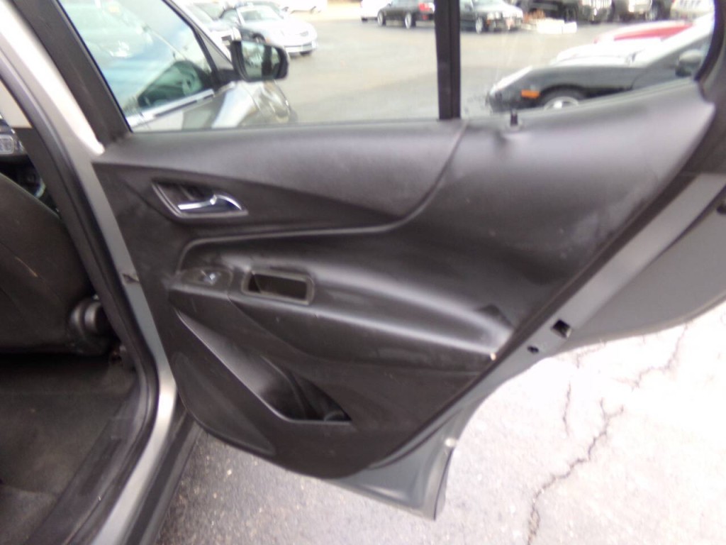 2018 Chevrolet Equinox Image 36