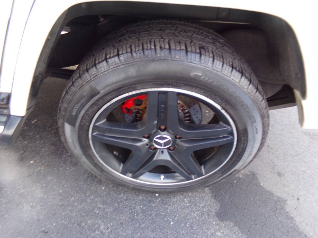 2013 Mercedes-Benz G-Class Image 9