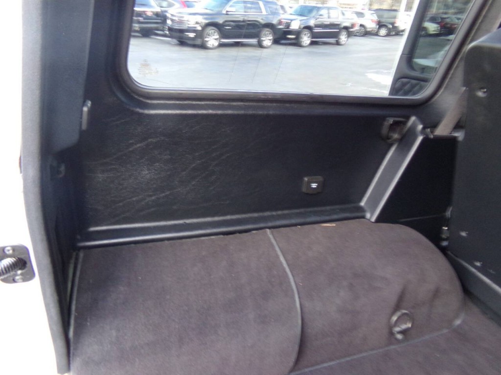 2013 Mercedes-Benz G-Class Image 15