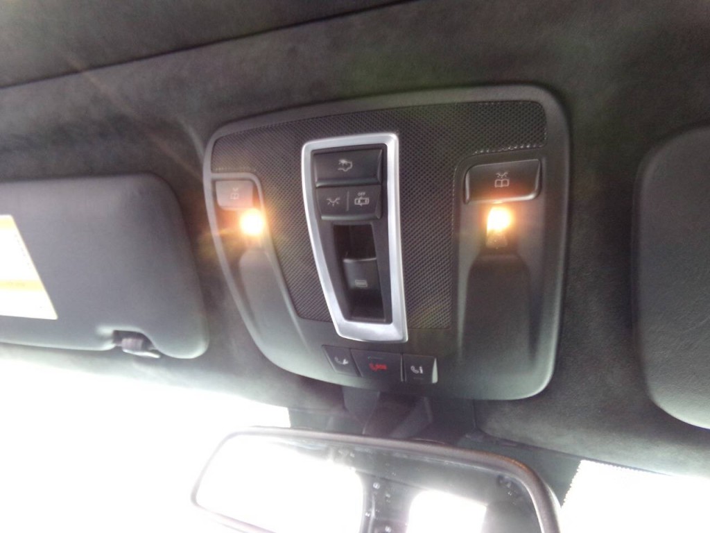 2013 Mercedes-Benz G-Class Image 19