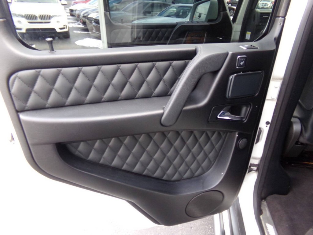 2013 Mercedes-Benz G-Class Image 32