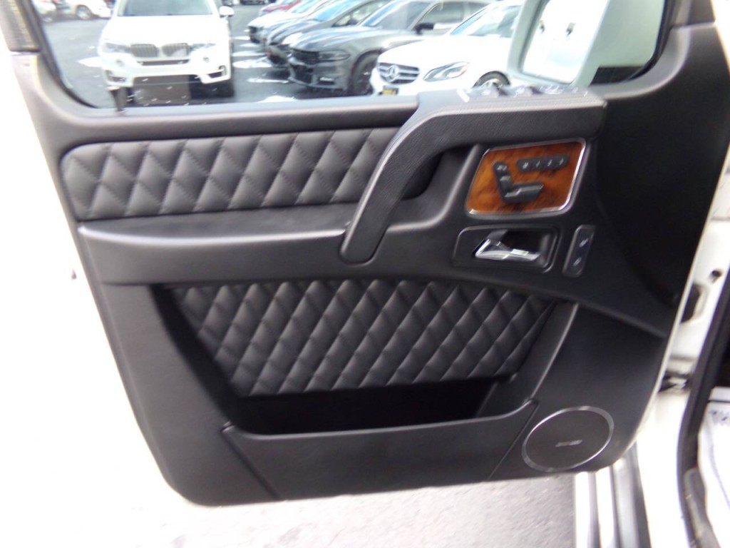 2013 Mercedes-Benz G-Class Image 34