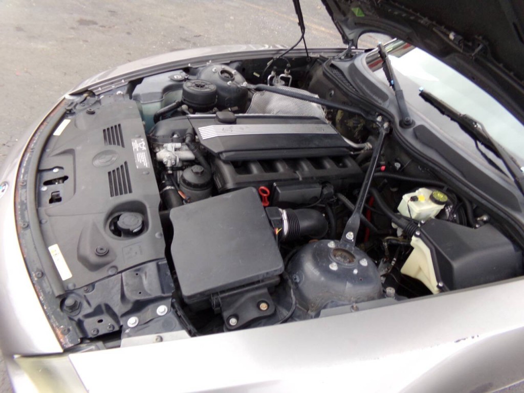 2003 BMW Z4 Image 30