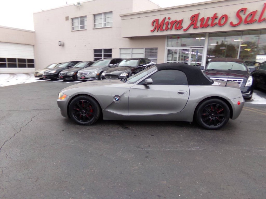 2003 BMW Z4 Image 35
