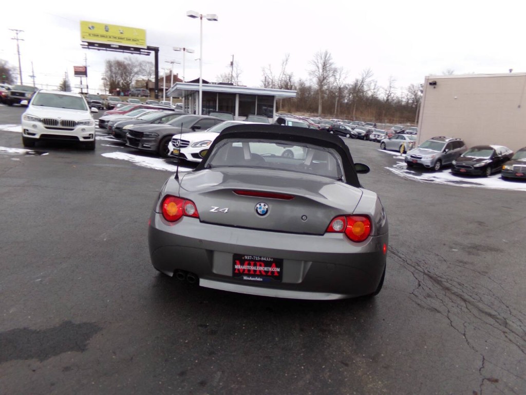 2003 BMW Z4 Image 37