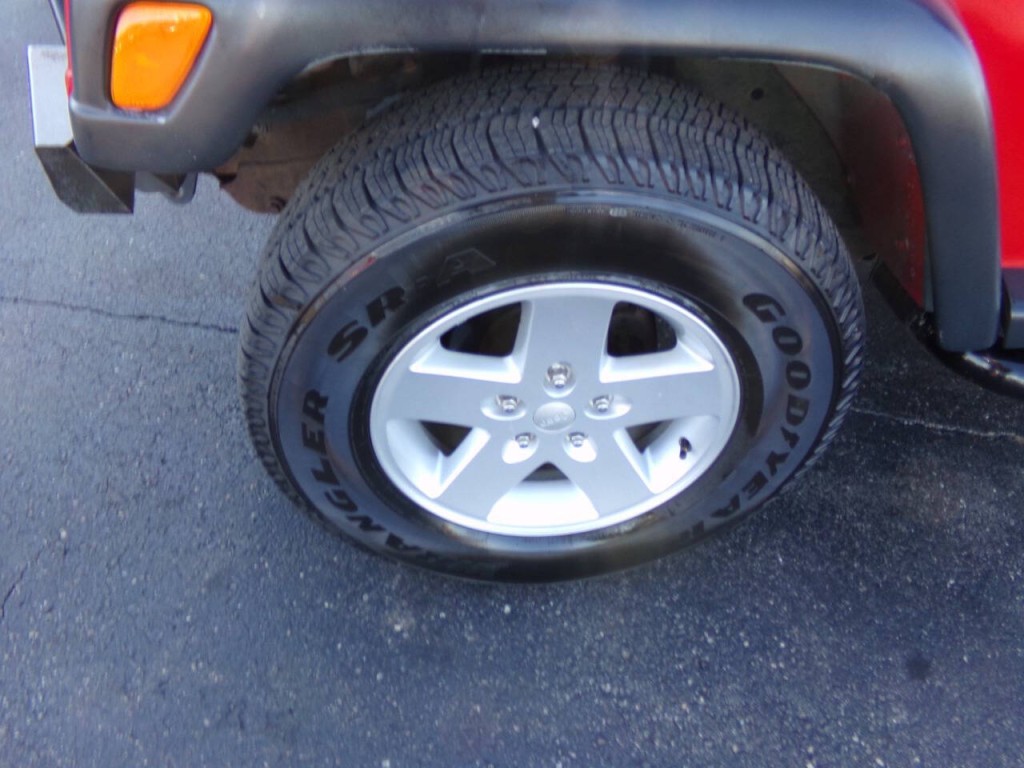 2006 Jeep Wrangler Image 32