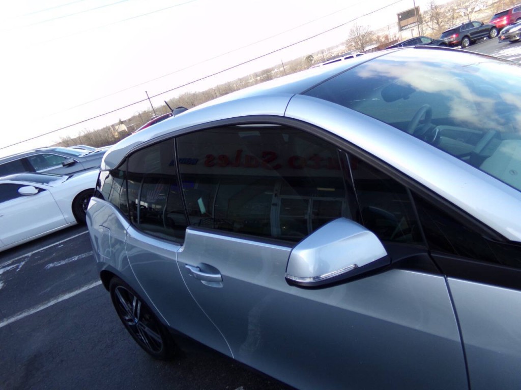 2014 BMW i3 Image 36