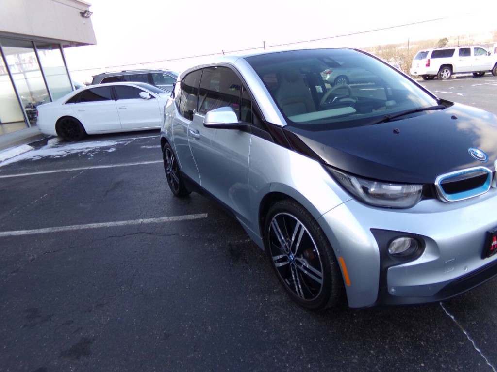 2014 BMW i3 Image 38