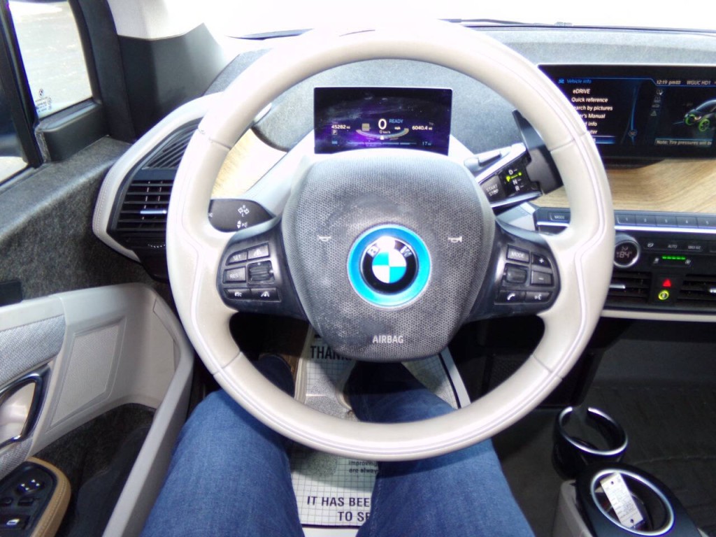 2014 BMW i3 Image 45