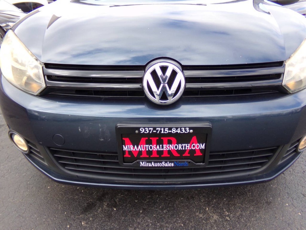 2013 Volkswagen Golf Image 32