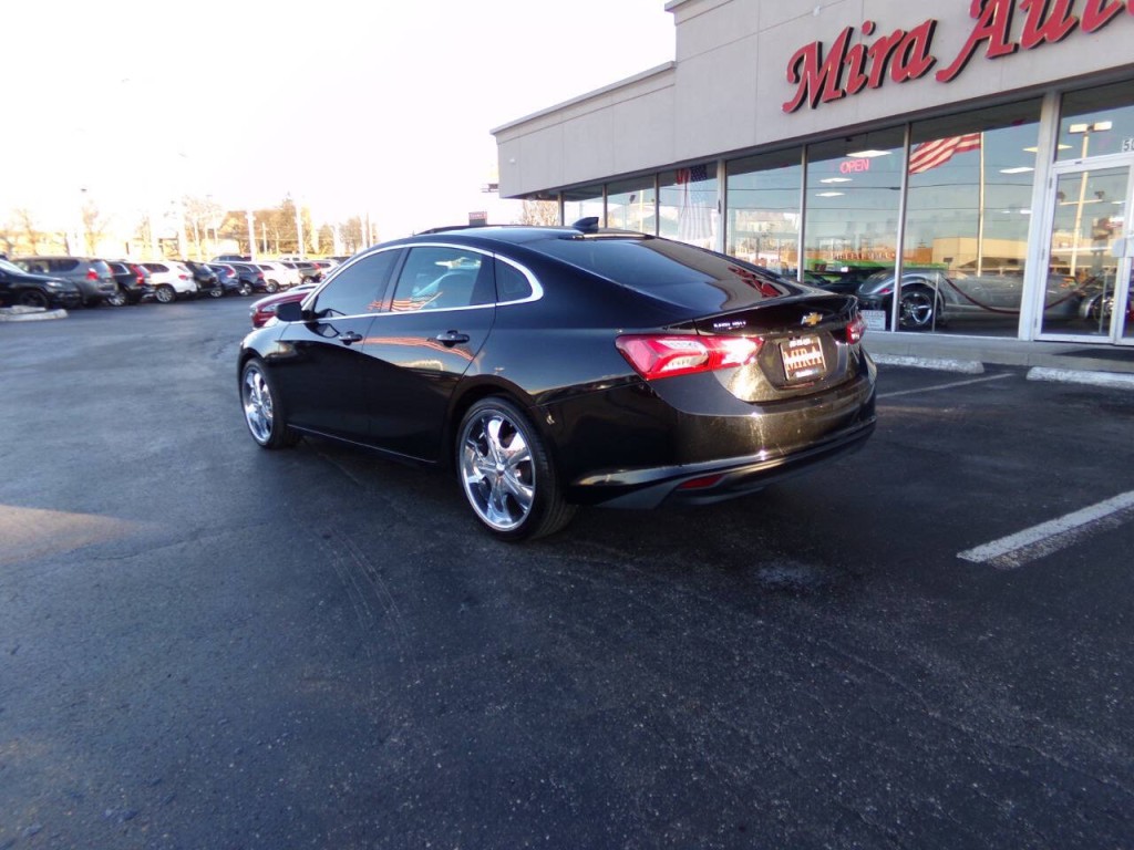 2021 Chevrolet Malibu Image 8