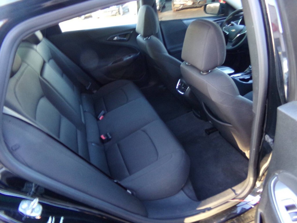 2021 Chevrolet Malibu Image 21