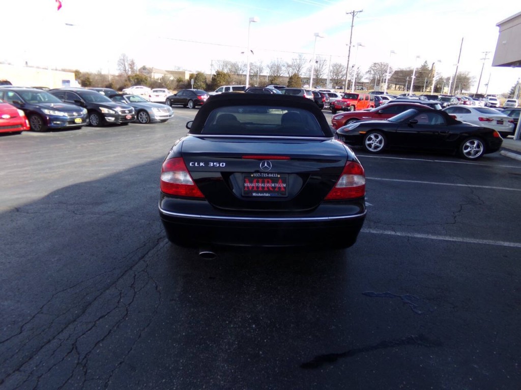 2007 Mercedes-Benz CLK-Class Image 8