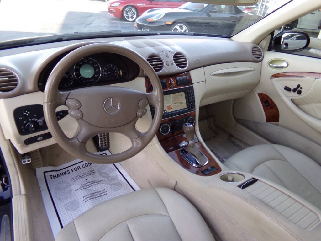 2007 Mercedes-Benz CLK-Class Image 19