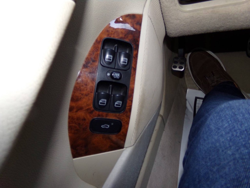 2007 Mercedes-Benz CLK-Class Image 57