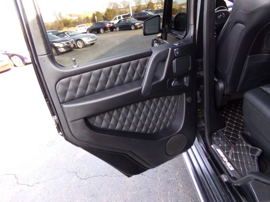 2013 Mercedes-Benz G-Class Image 23