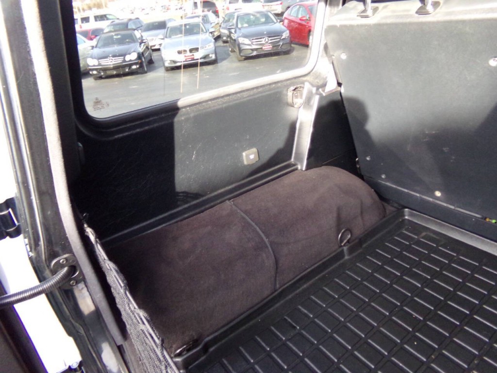 2013 Mercedes-Benz G-Class Image 28