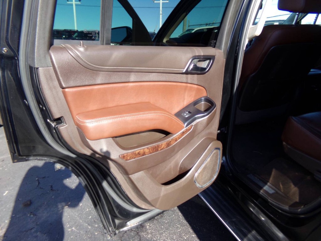 2015 Chevrolet Tahoe Image 14