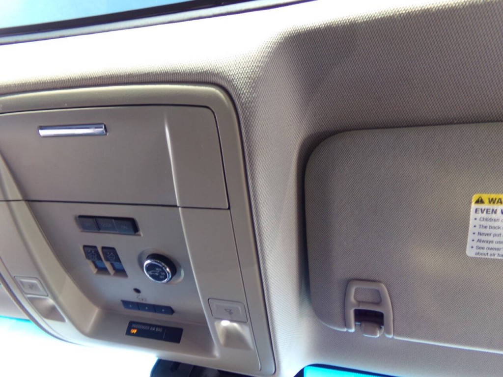 2015 Chevrolet Tahoe Image 33