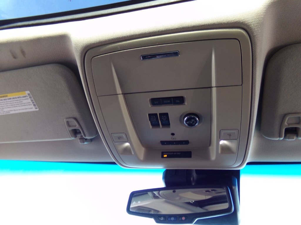 2015 Chevrolet Tahoe Image 34