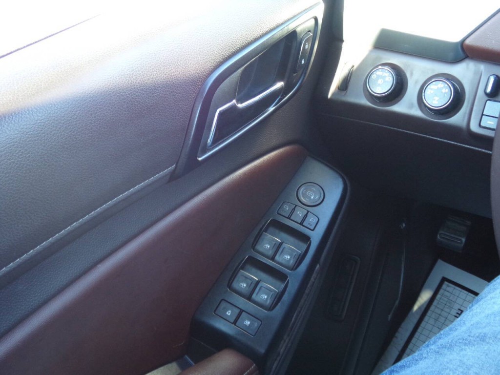 2015 Chevrolet Tahoe Image 50