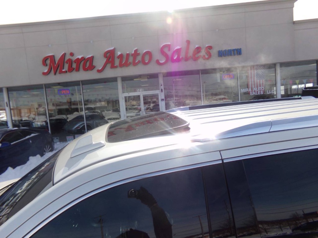 2015 Cadillac Escalade Image 10