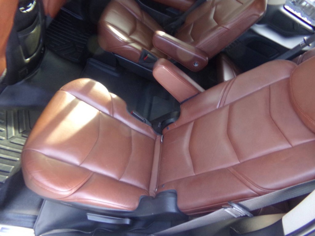 2015 Cadillac Escalade Image 15