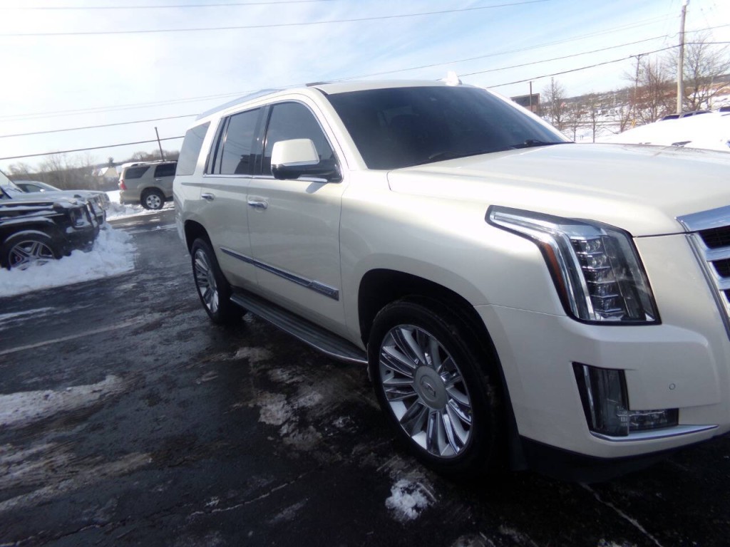 2015 Cadillac Escalade Image 53