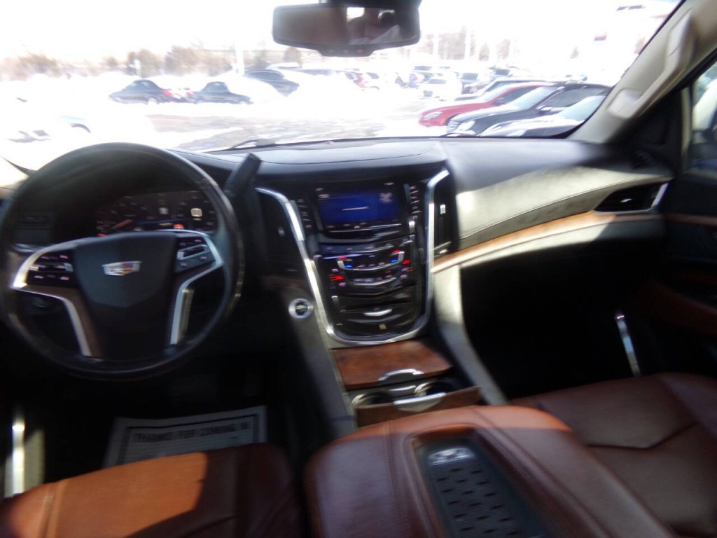 2015 Cadillac Escalade Image 69