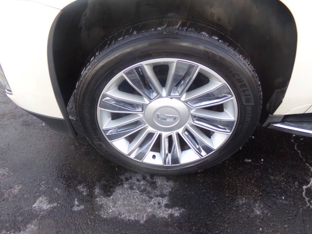 2015 Cadillac Escalade Image 88