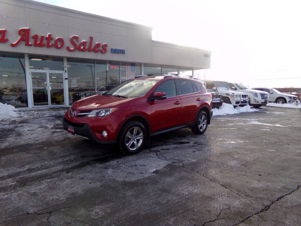 2015 Toyota Rav4 Image 2