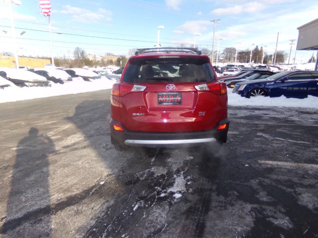 2015 Toyota Rav4 Image 7