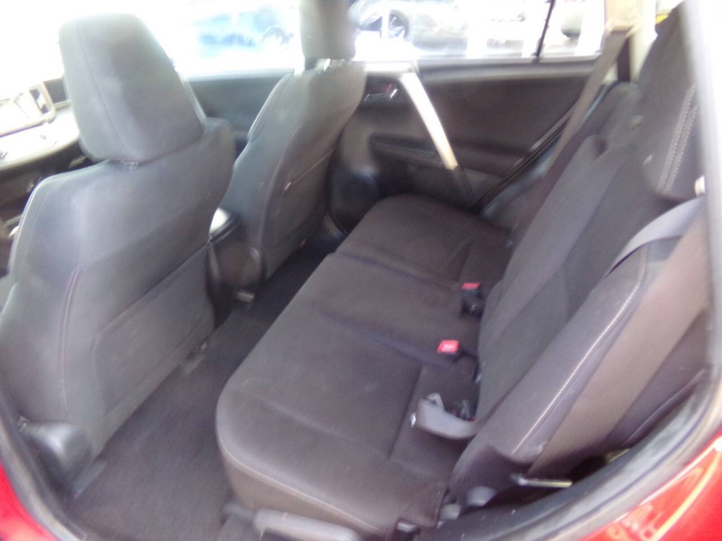 2015 Toyota Rav4 Image 13