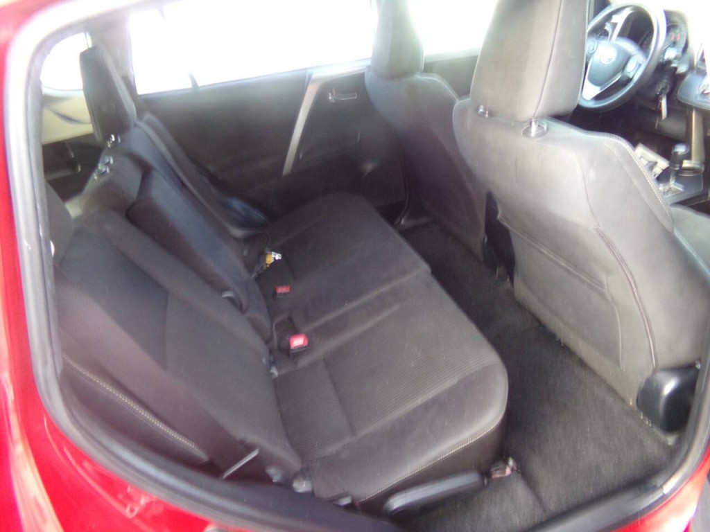 2015 Toyota Rav4 Image 22