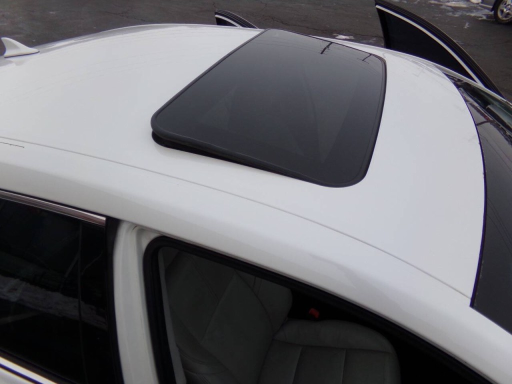 2014 Toyota Avalon Image 26