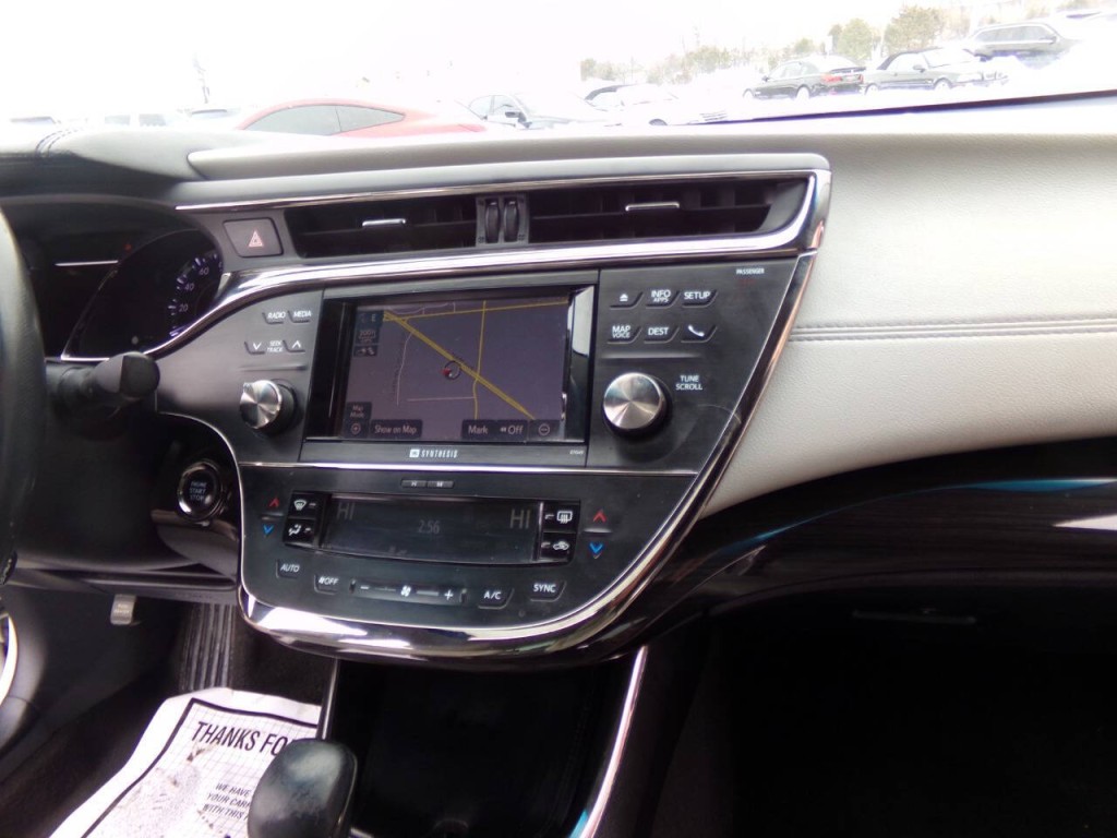 2014 Toyota Avalon Image 29