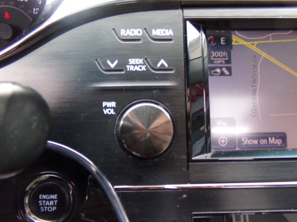 2014 Toyota Avalon Image 38