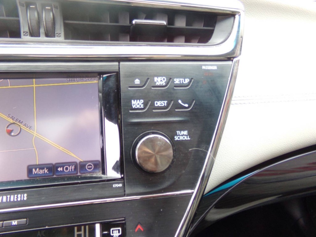 2014 Toyota Avalon Image 39