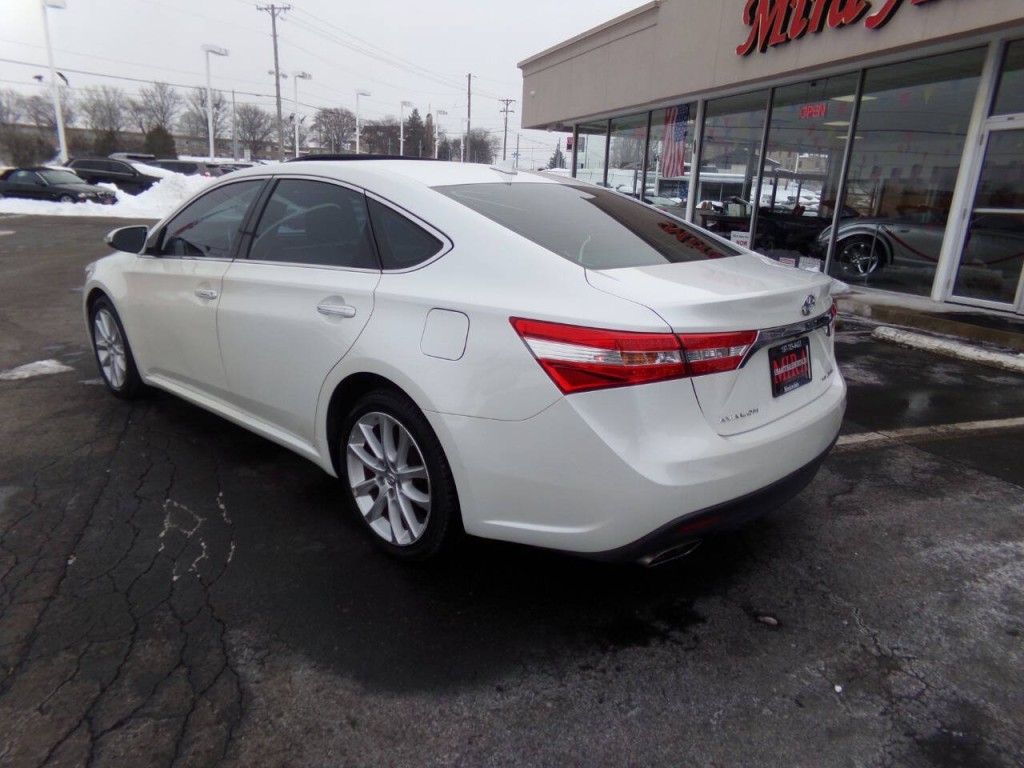 2014 Toyota Avalon Image 46