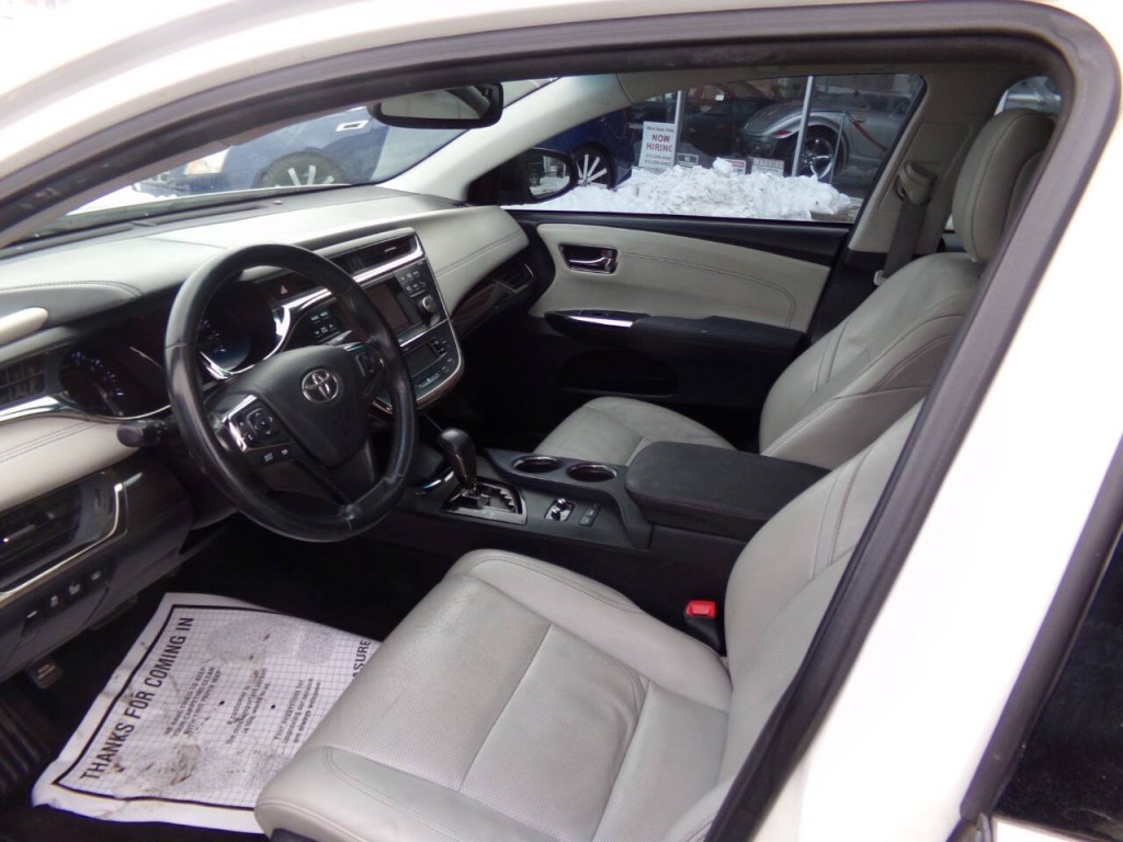 2014 Toyota Avalon Image 49