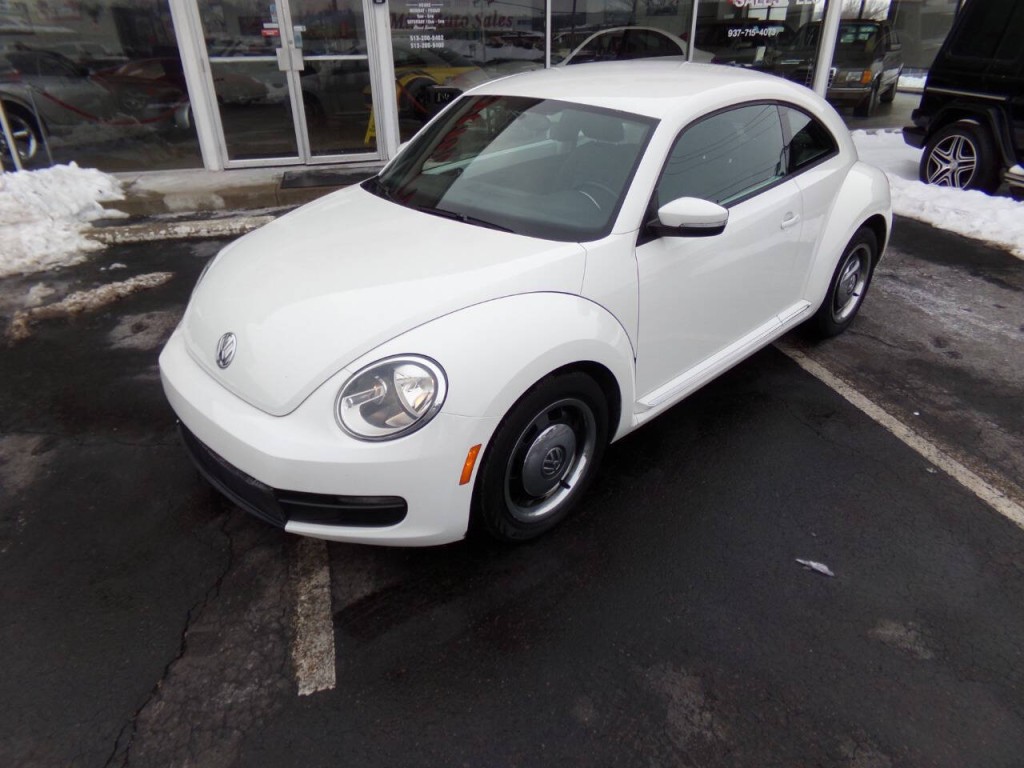 2012 Volkswagen Beetle Image 39