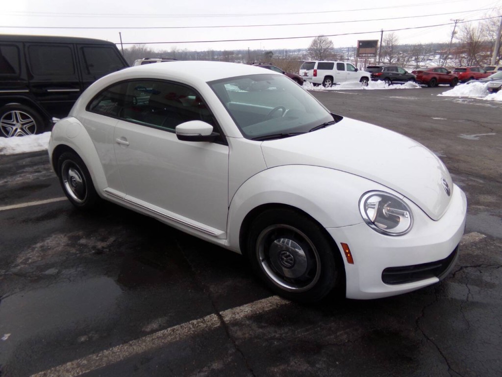 2012 Volkswagen Beetle Image 43