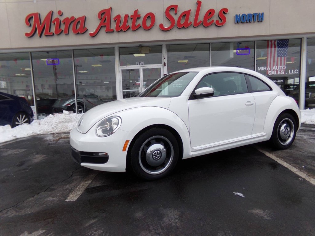 2012 Volkswagen Beetle Image 44