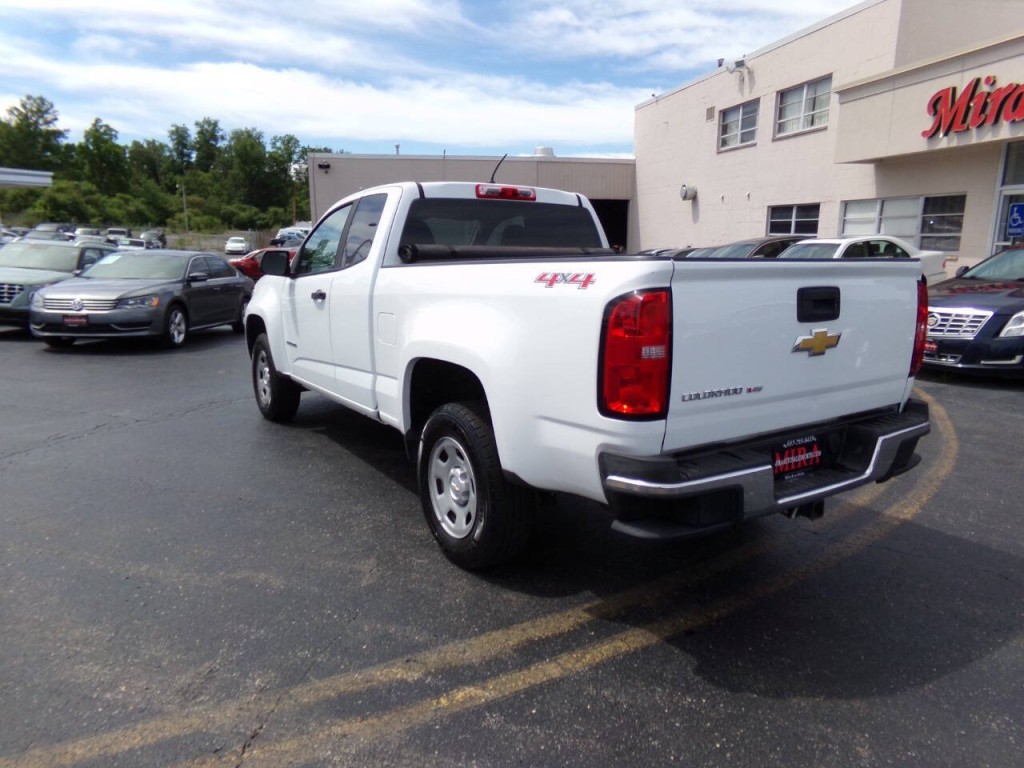 2017 Chevrolet Colorado Image 8