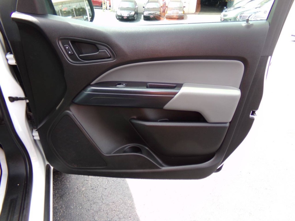 2017 Chevrolet Colorado Image 22