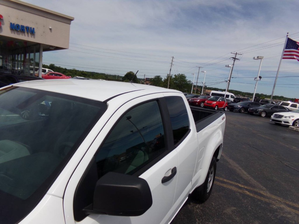 2017 Chevrolet Colorado Image 30